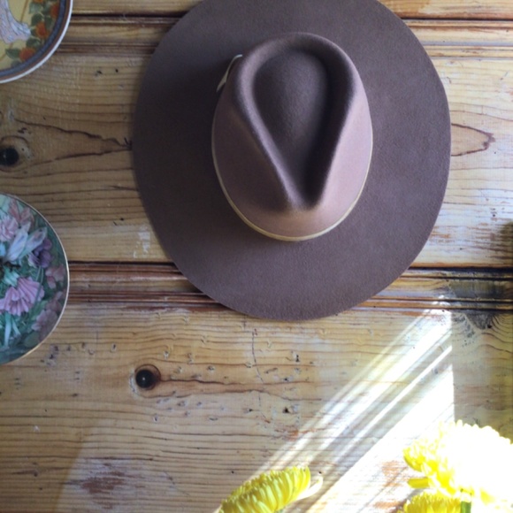 SALE!  Wyeth velvet wool rancher main image 4